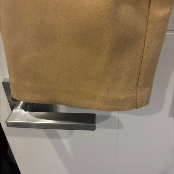 Wilfred Aritzia Melina Tan Faux Suede Pants - Picture 4 of 6